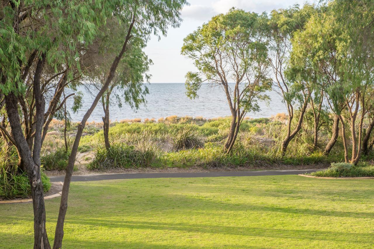 Cape View Beach Resort WEST COAST Exterior foto